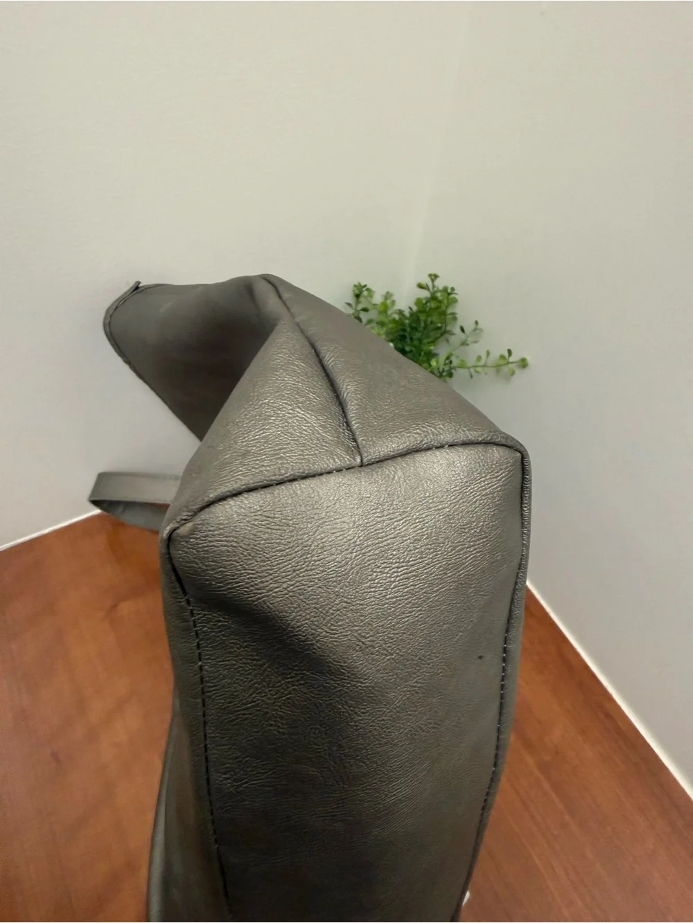 Vince Camuto Gray Faux Leather Tote